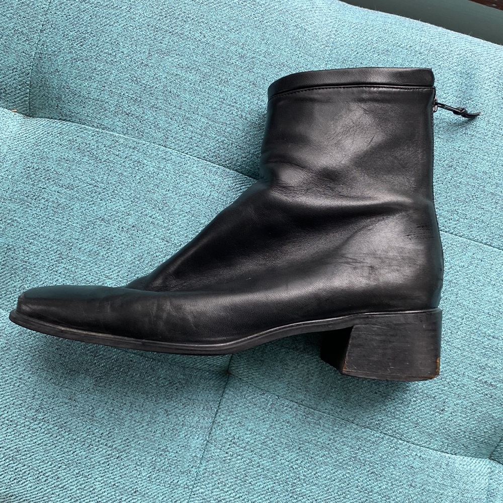 Stuart Weitzman Square Toe - Baby Soft Leather - image 3